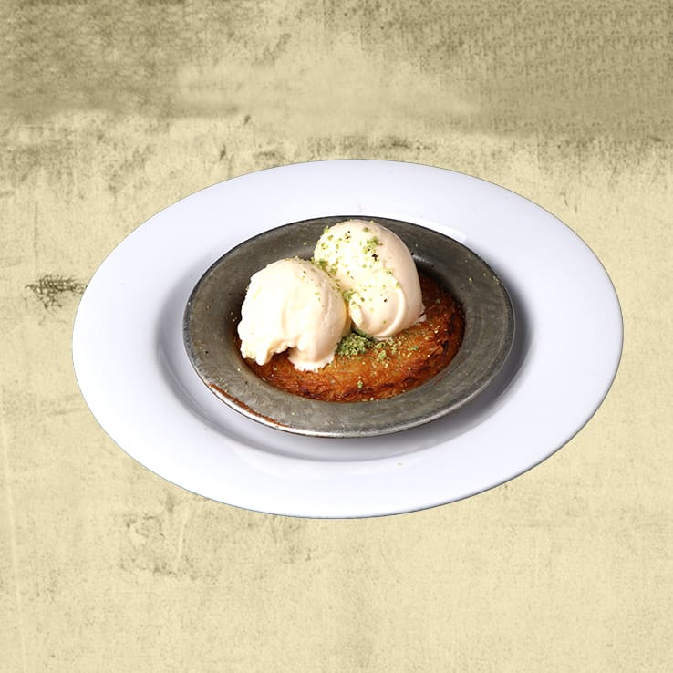 Künefe mit Vanilleeis