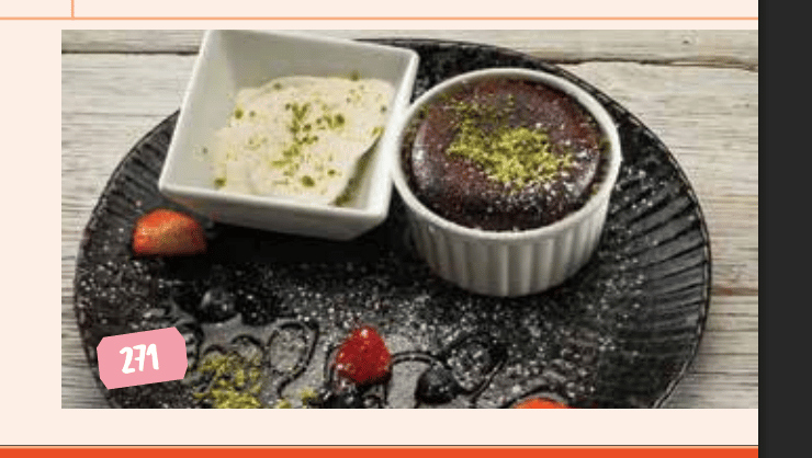 Soufflé mit Maras-Eis