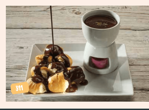 Profiterol-Fondue (Profiterollü Fondü)