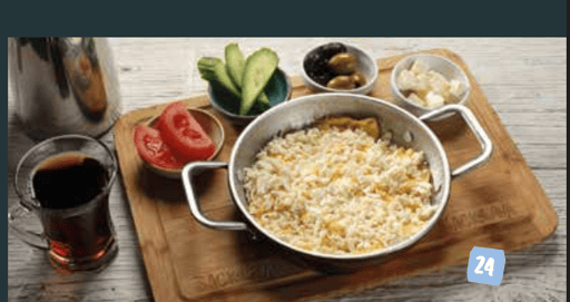 Rührei mit Hirtenkäse (Beyaz Peynirli Yumurta)